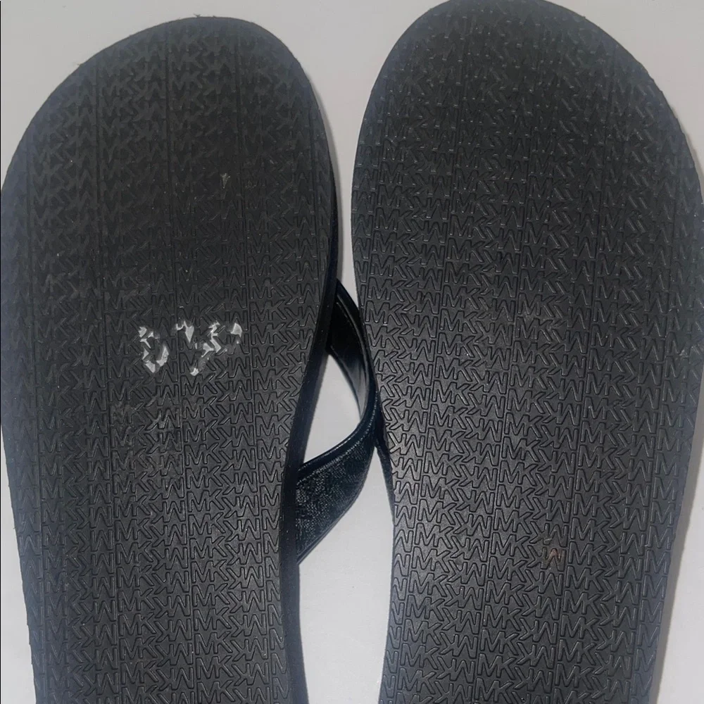 MICHAEL Michael Kors Black Sandals - Picture 11 of 12